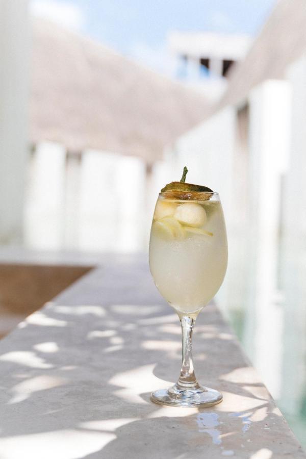 Hotel Boutique Punta Caliza - Adults Oriented Isla Holbox ภายนอก รูปภาพ